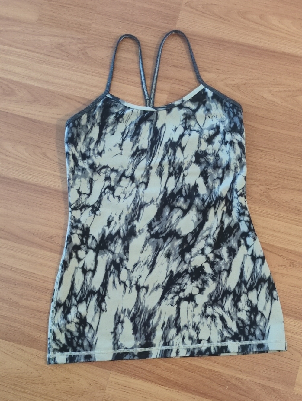 Lululemon Women’s Black Marble-Print Power-Y Tank